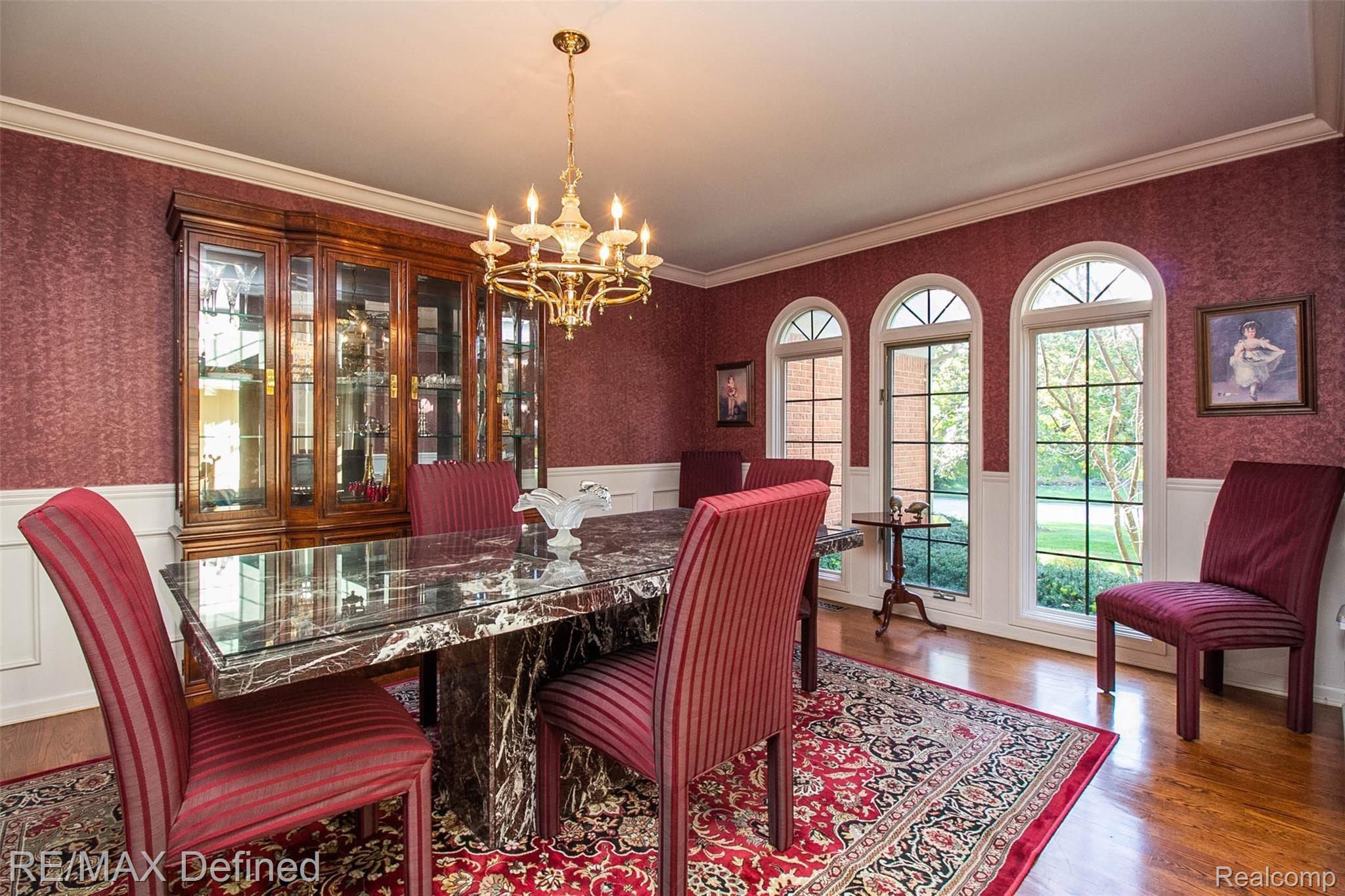 3701 Edinborough Drive Rochester, MI 48306 - Photo 17 of 26 Formal dining room - custom Painted finish