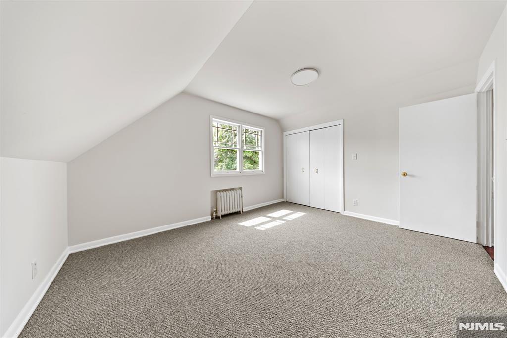 271 Travers Place Lyndhurst, NJ 07071 - Photo 42 of 50