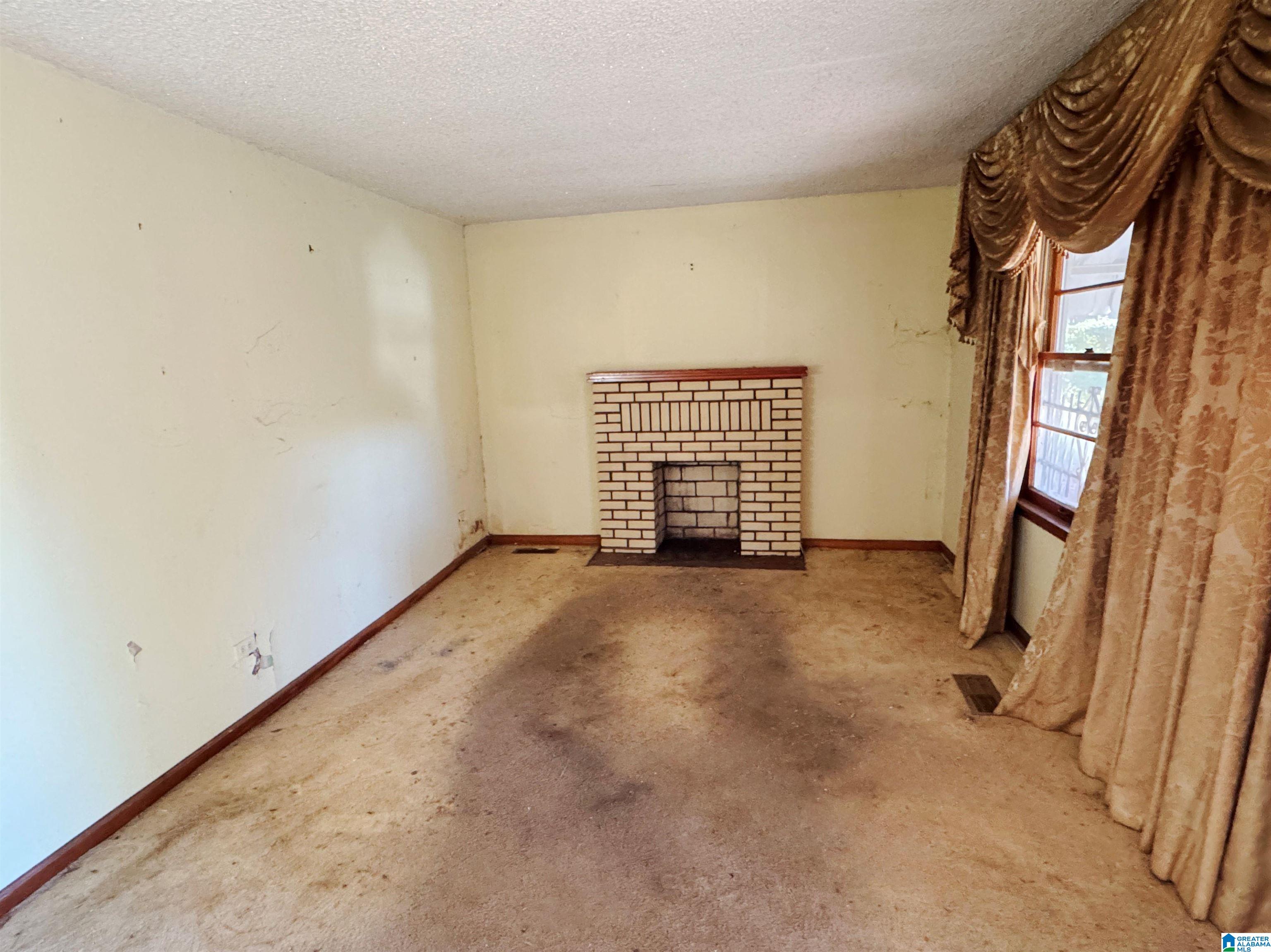 2619 Exeter Avenue Bessemer, AL 35020 - Photo 2 of 10