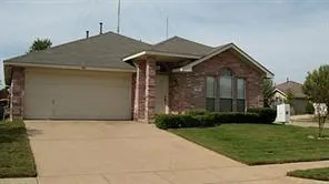 $2,050 | 701 Sunflower Lane, Cedar Hill, TX 75104