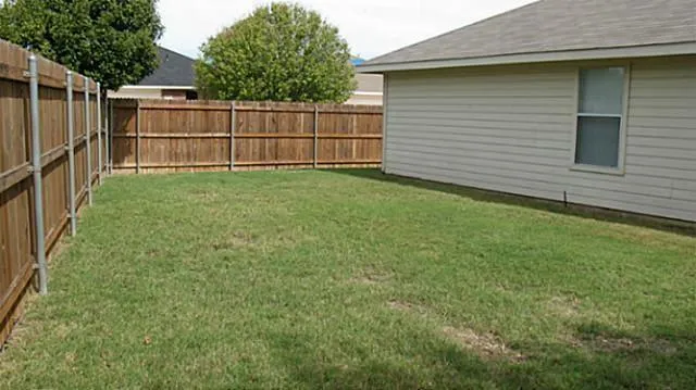 $2,050 | 701 Sunflower Lane, Cedar Hill, TX 75104