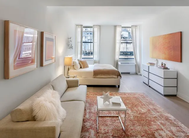 $4,098 | 70 Pine Street, Unit 1206 | Financial District