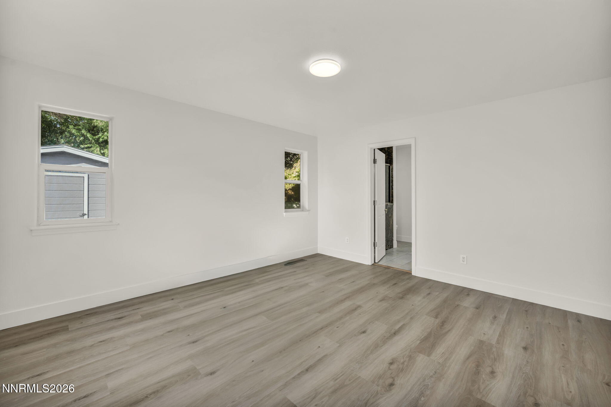 1558 Divot Road Carson City, NV 89701 - Photo 12 of 43 53-web-or-mls-1558-divot-rd