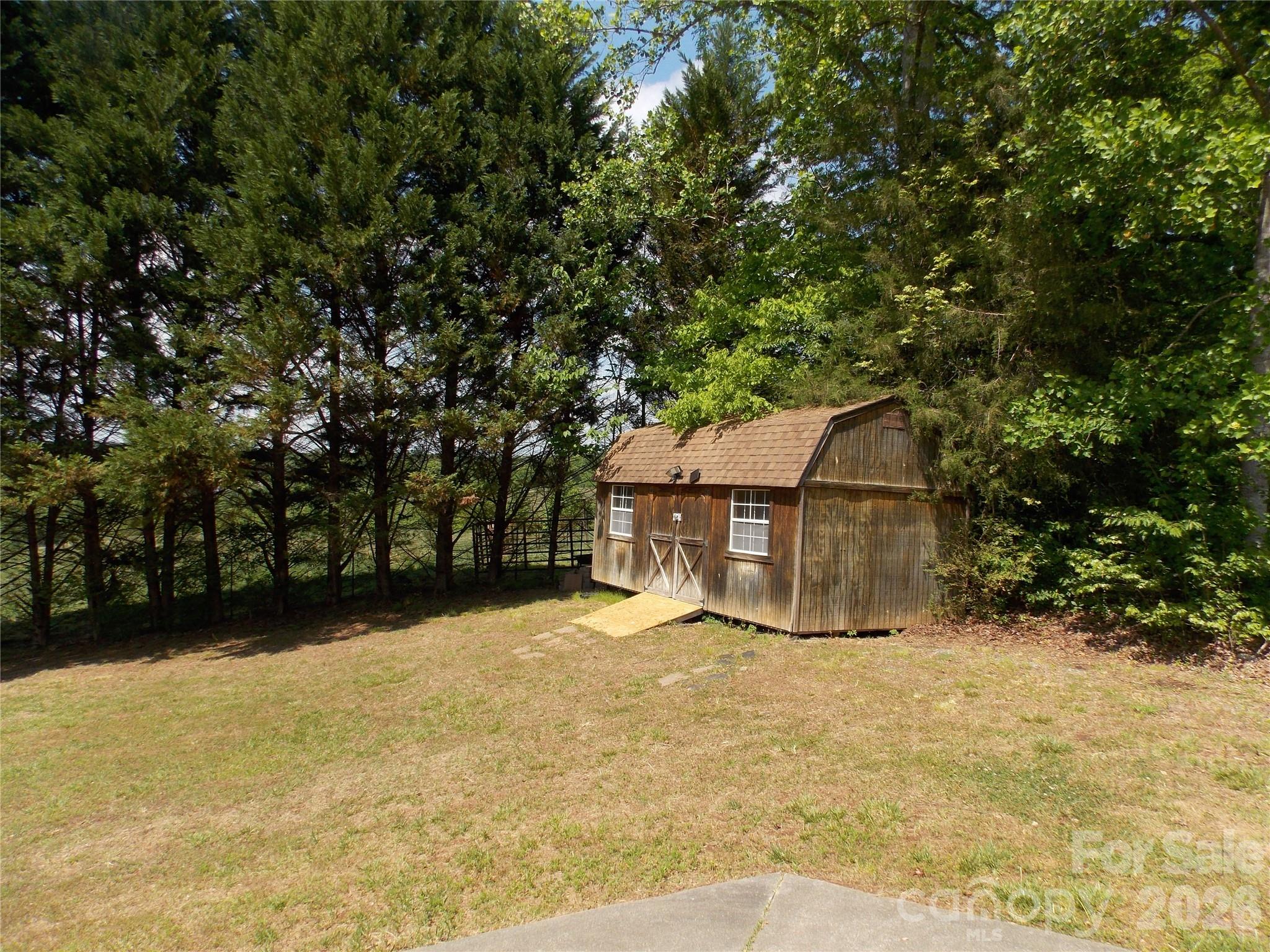 1380 May Road Granite Falls, NC 28630 - Photo 20 of 26 Gallery Image 20
