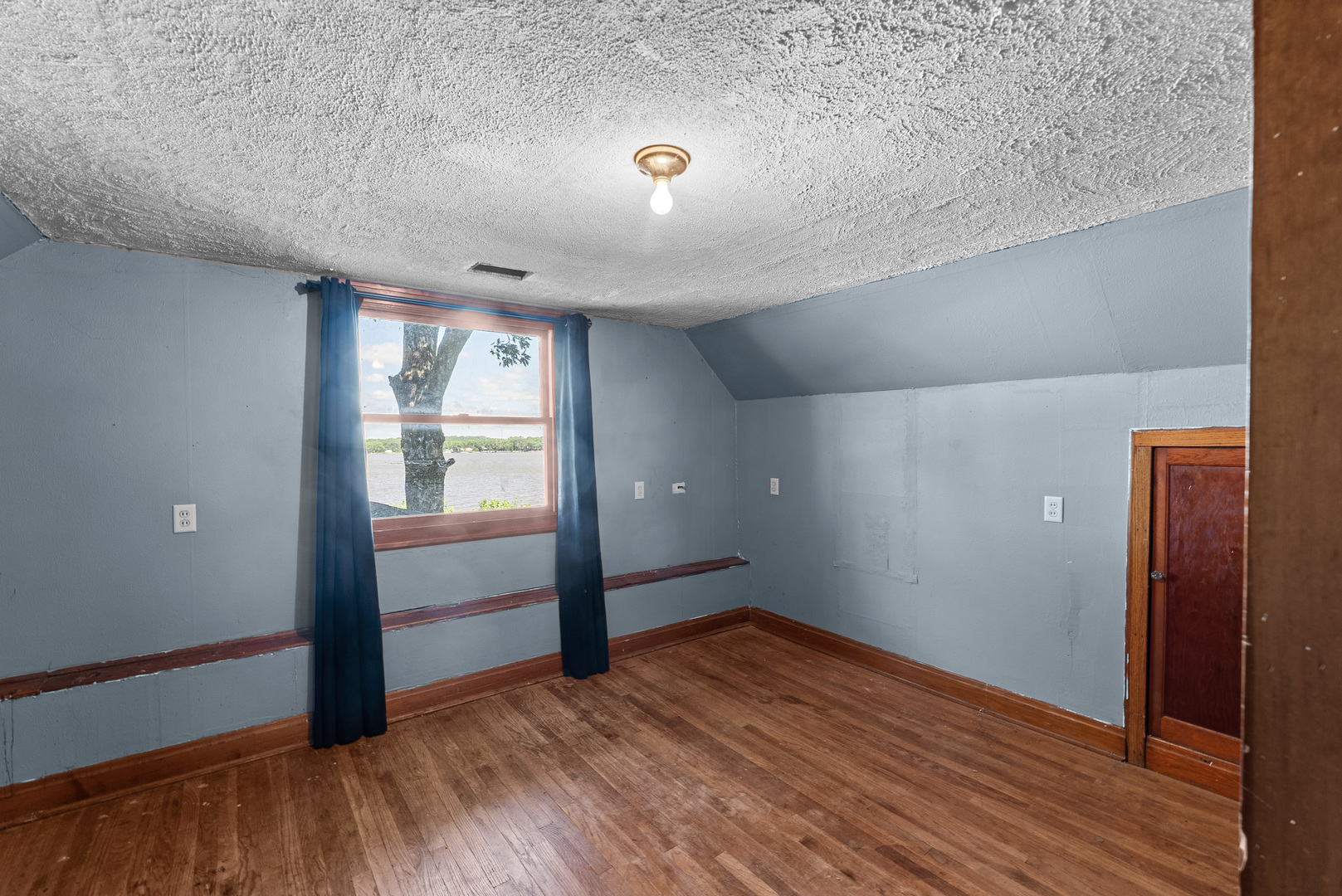 404 North 1st Avenue Hampton, IL 61256 - Photo 27 of 28