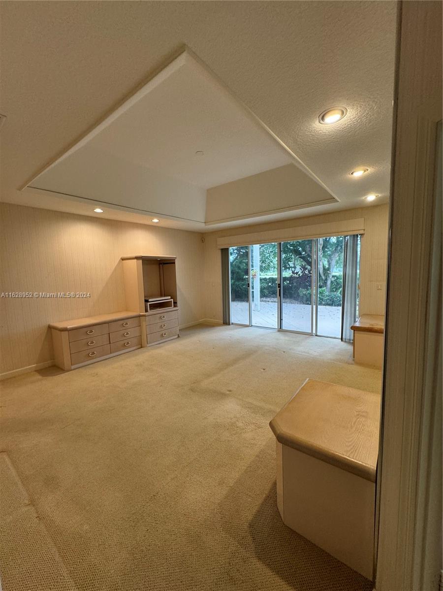 2743 Pinehurst Drive Weston, FL 33332 - Photo 22 of 35 a big room with closet and windows