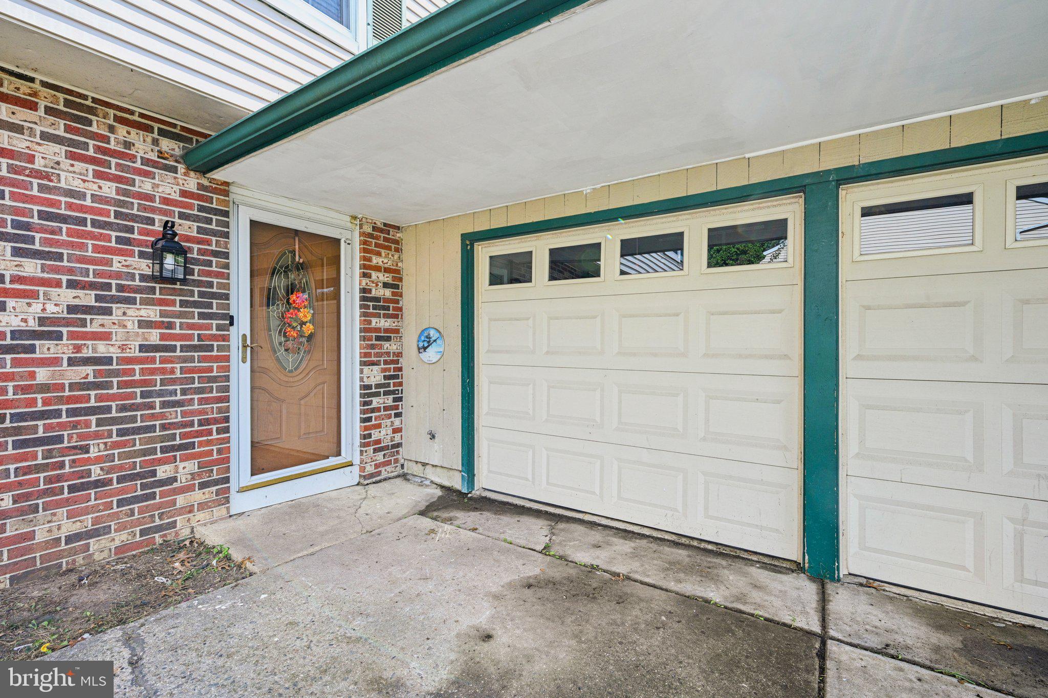 13 Tarnsfield Road Westampton, NJ 08060 - Photo 5 of 44 a house view with a outdoor space
