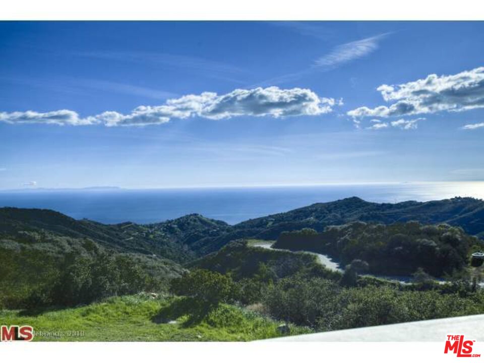 2 BORNA Drive Malibu, CA 90265 - Photo 10 of 13 a view of a city with sunset view