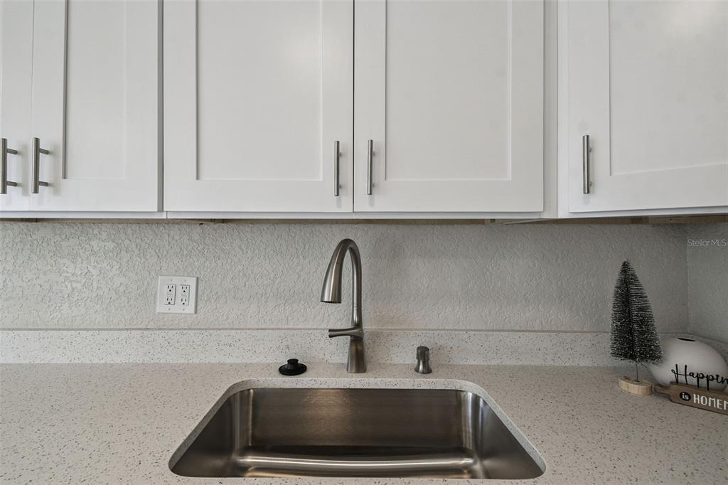 5840 Otis Drive New Port Richey, FL 34652 - Photo 22 of 75