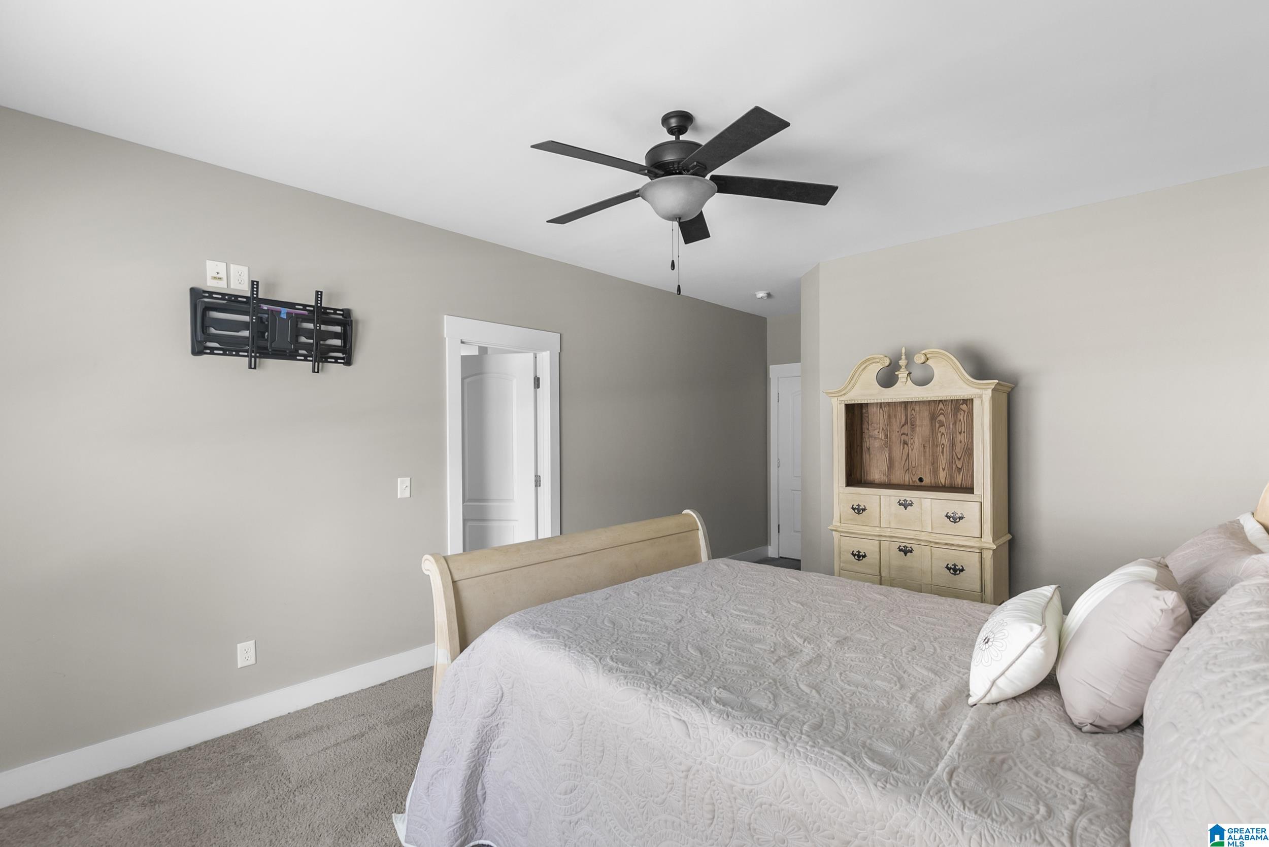 887 Valley Circle Leeds, AL 35094 - Photo 10 of 27