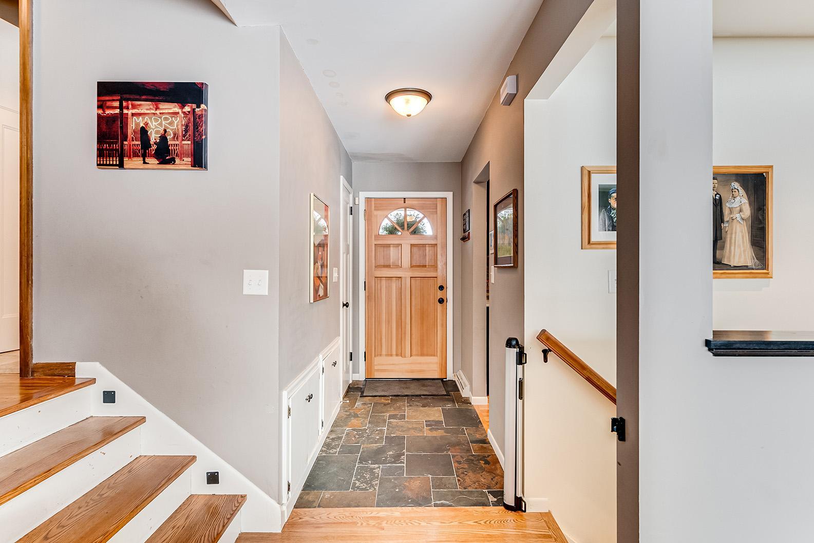 5406 Holiday Road Minnetonka, MN 55345 - Photo 2 of 29 Gallery Image 2