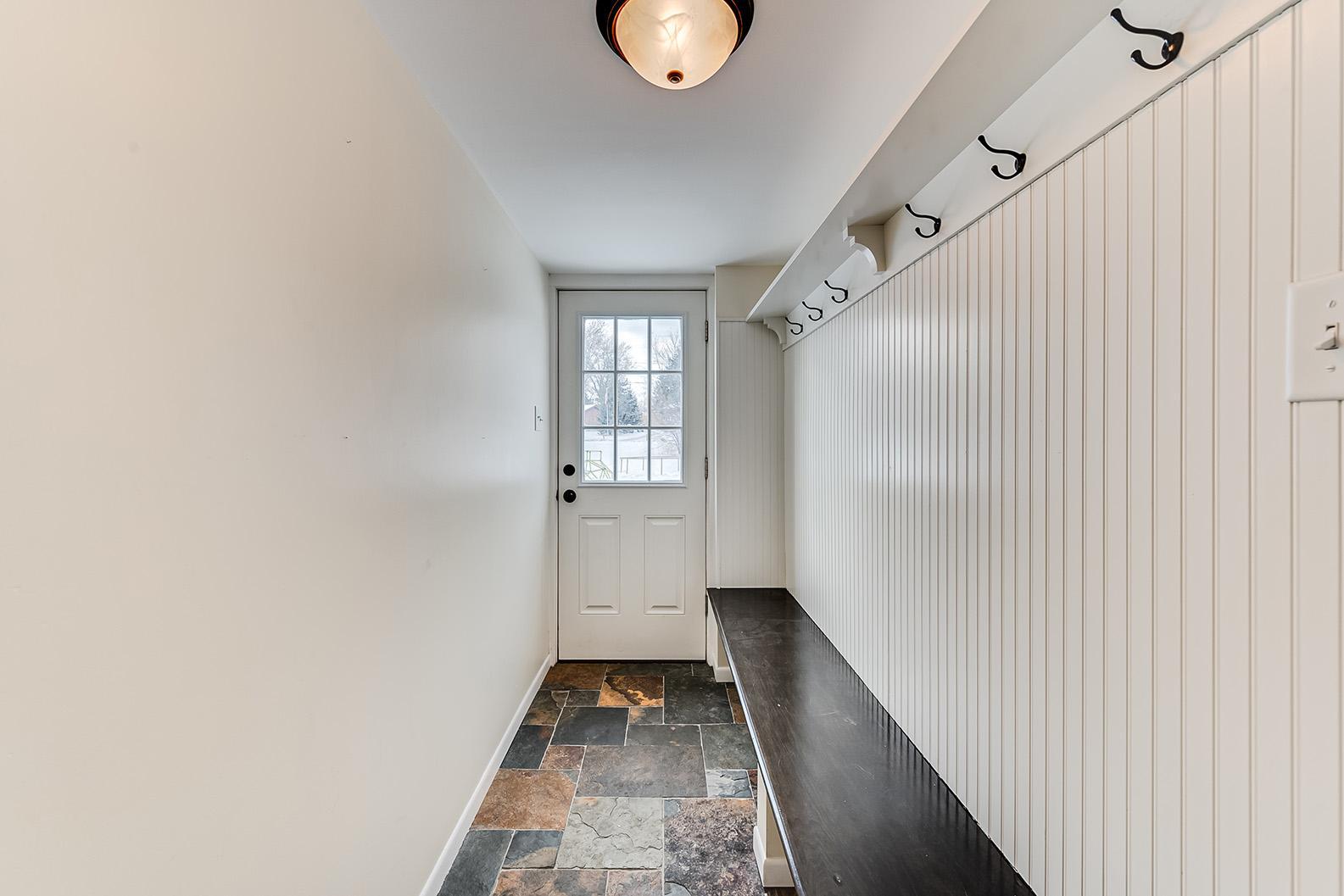 5406 Holiday Road Minnetonka, MN 55345 - Photo 22 of 29 Gallery Image 22