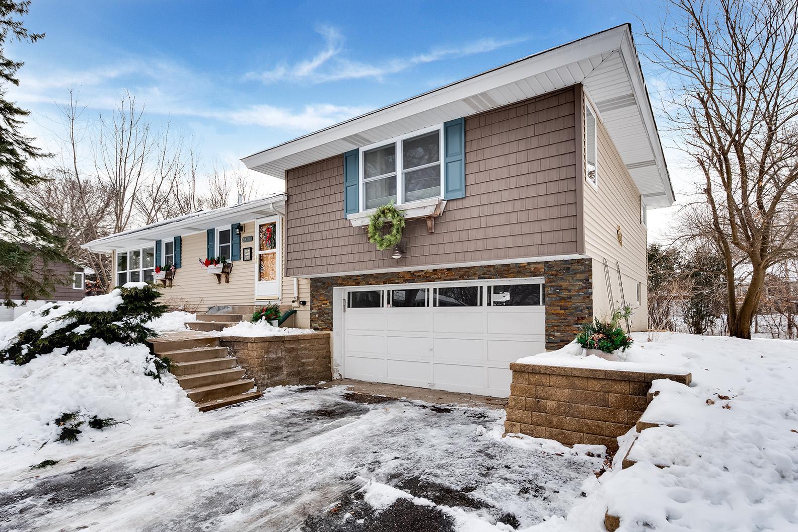 5406 Holiday Road Minnetonka, MN 55345 - Photo 27 of 29 Gallery Image 27