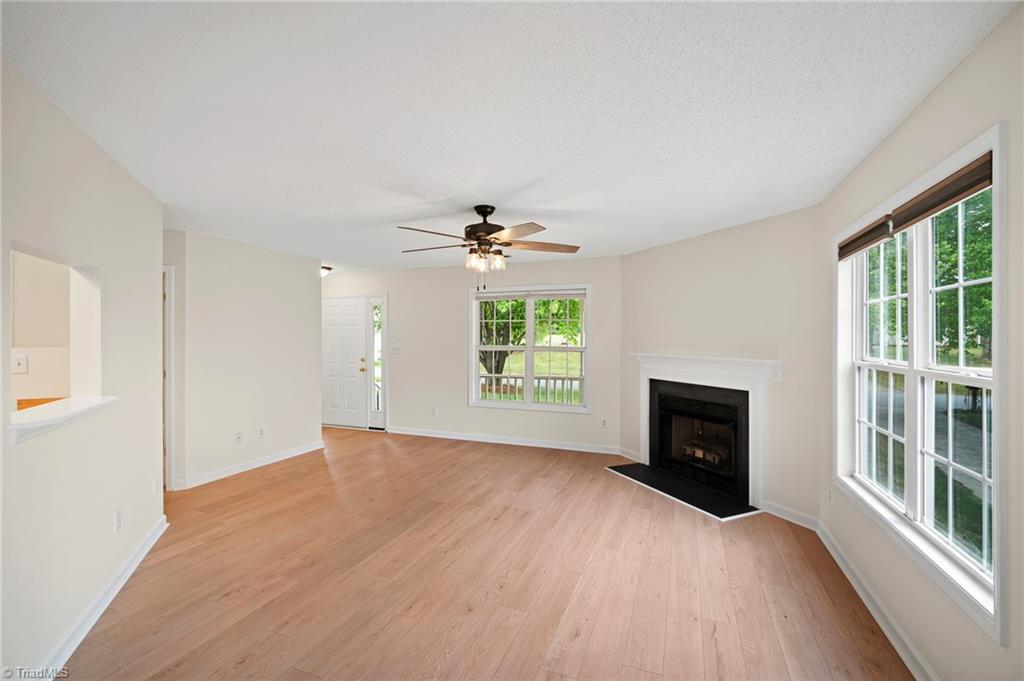 1748 Harper Spring Drive Clemmons, NC 27012 - Photo 4 of 24