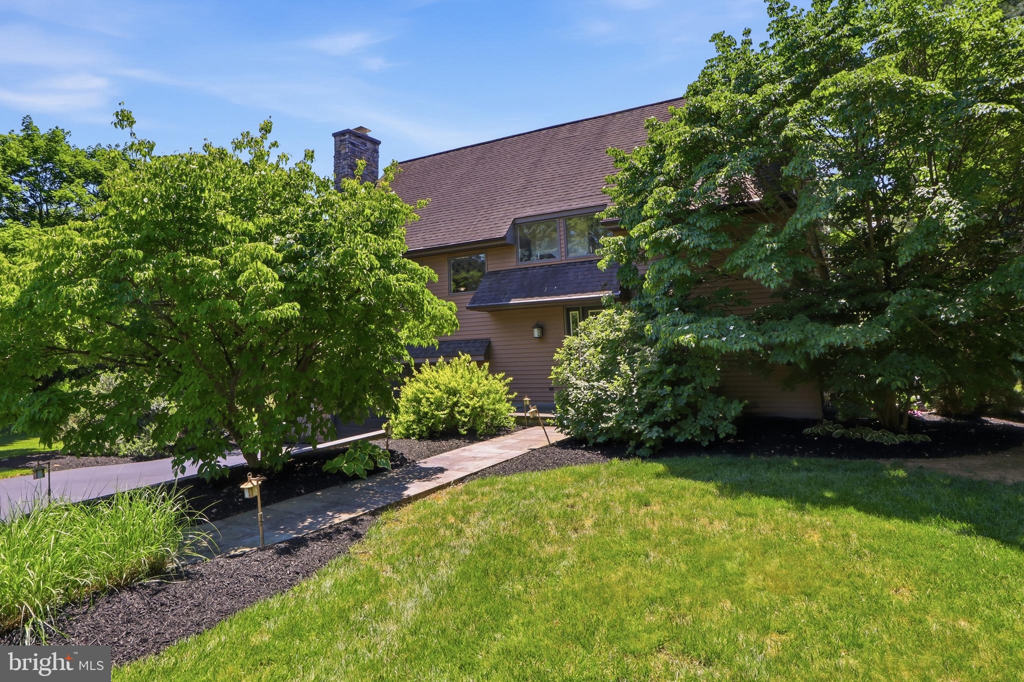 62 Walden Road Lebanon, PA 17042 - Photo 3 of 58 Gallery Image 3