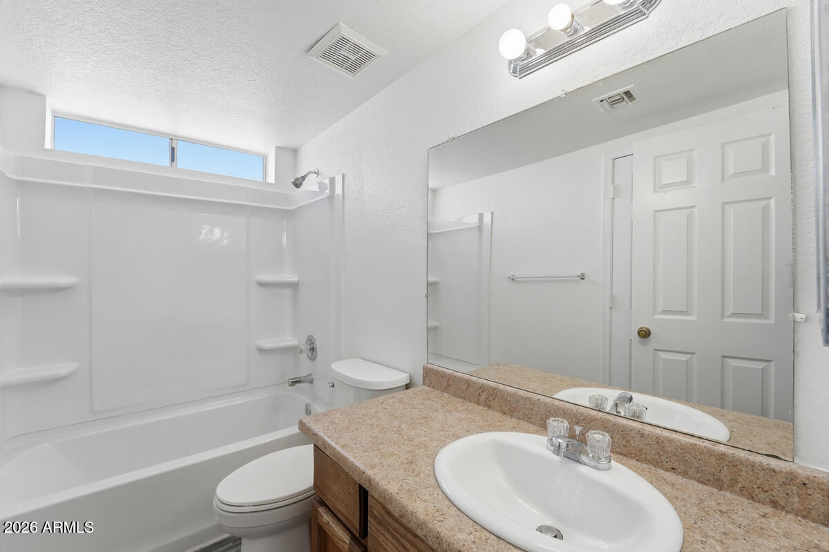 225 North Pomeroy, Unit 14 Mesa, AZ 85201 - Photo 14 of 21 225 N Pomeroy APT 14-29