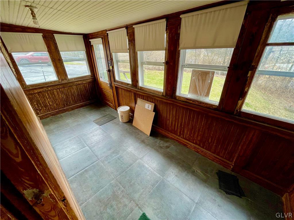 271 Franklin Heights Road Lehighton, PA 18235 - Photo 11 of 30 enclosed porch