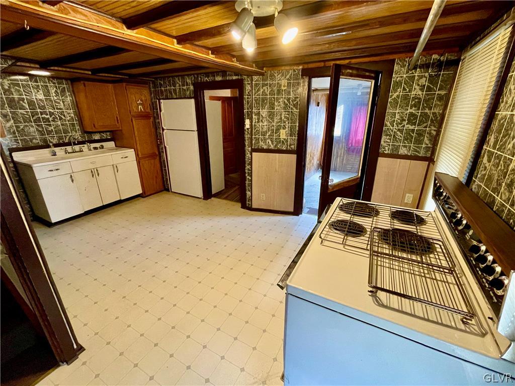 271 Franklin Heights Road Lehighton, PA 18235 - Photo 15 of 30 Gallery Image 15