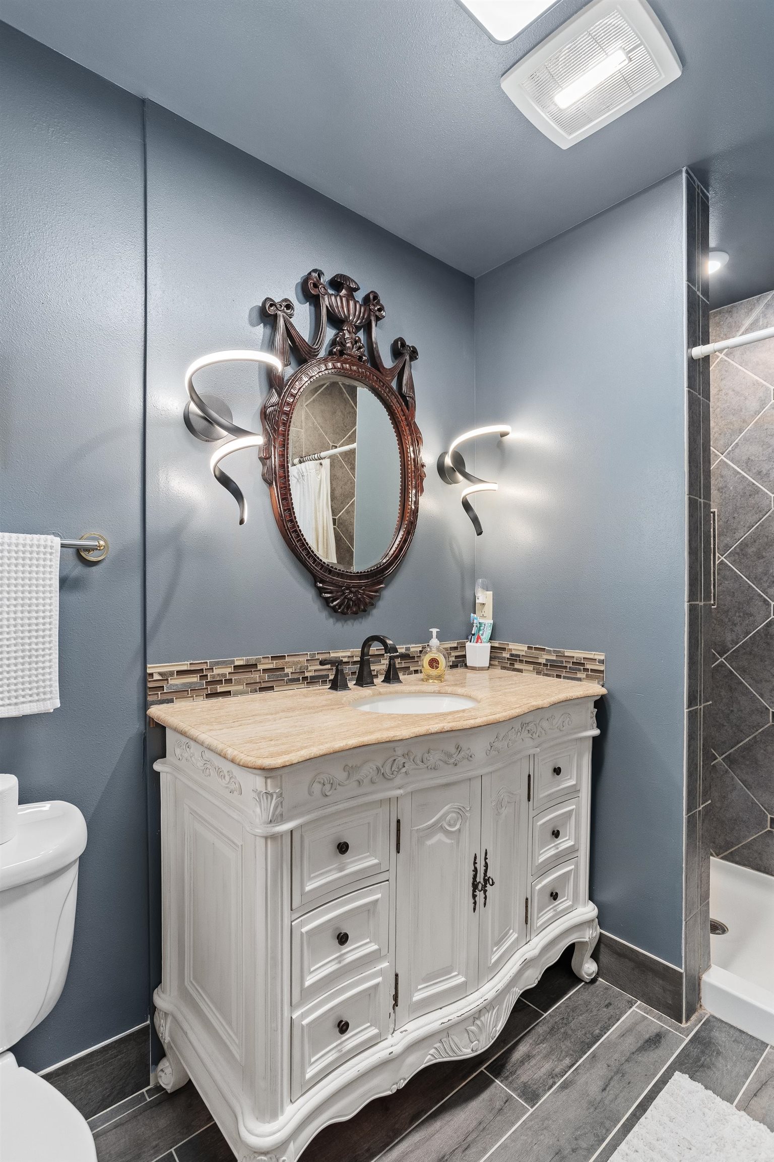 2334 Elizabeth Street Janesville, WI 53548 - Photo 28 of 36