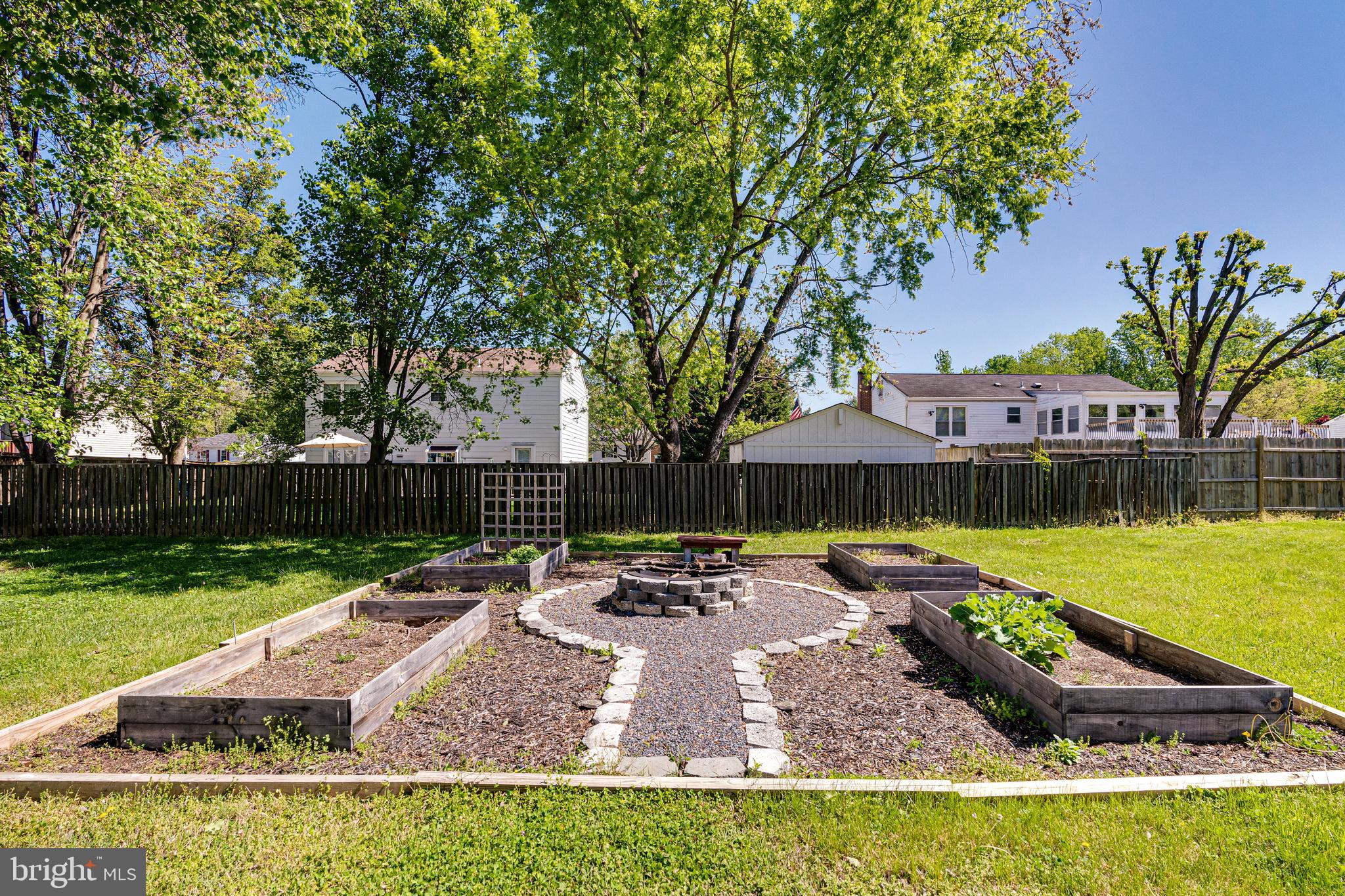 3903 Napoleon Place Bowie, MD 20716 - Photo 32 of 36