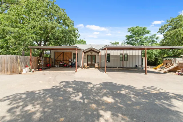 $1,600,000 | 19885 Keenan Cut Off Road, Montgomery, TX 77316