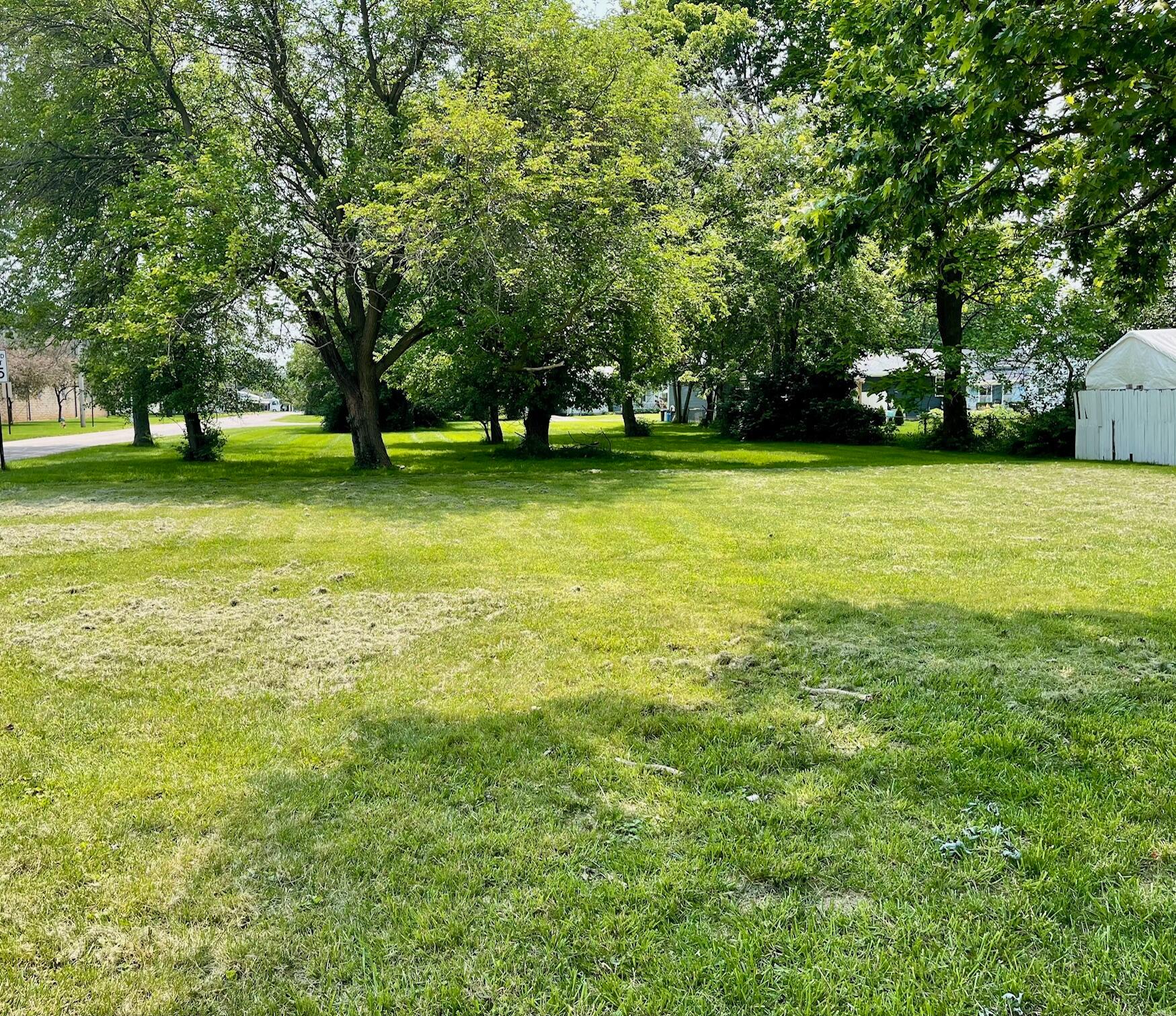 320 Rohrer Street Urbana, OH 43078 - Photo 8 of 50 Nice big yard