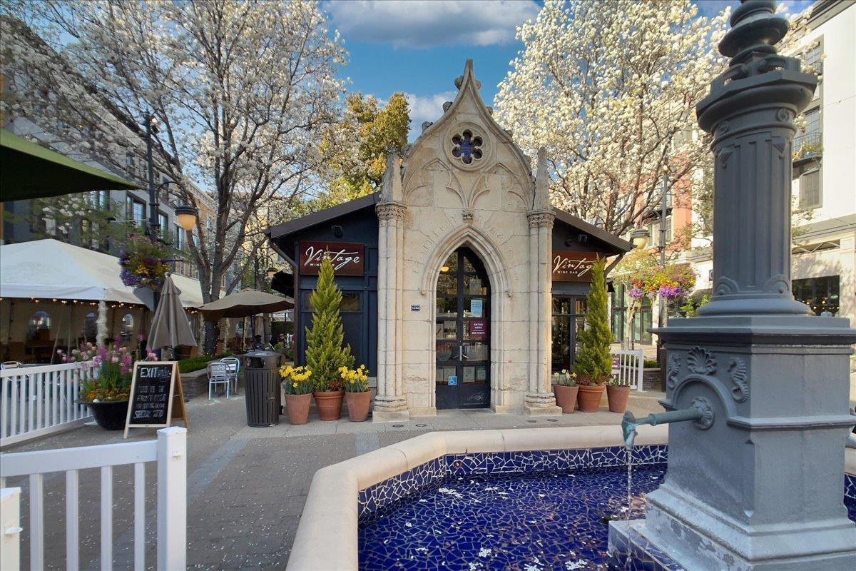 333 Santana Row, Unit 224 San Jose, CA 95128 - Photo 30 of 30 a front view of a building with street view