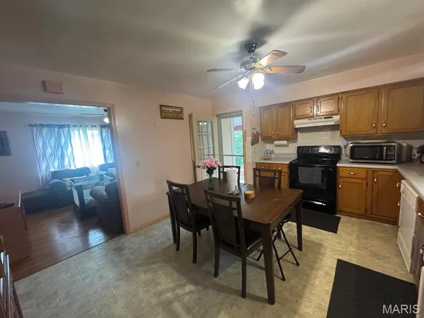 $119,900 | 737 Price Street, Poplar Bluff, MO 63901