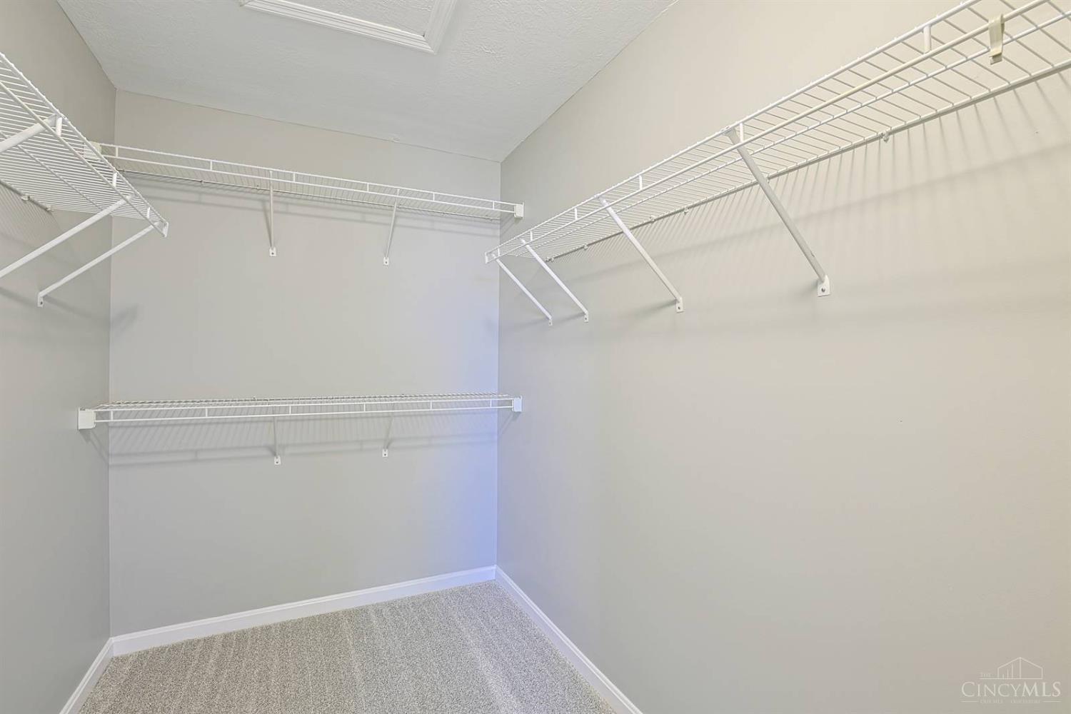 817 Neeb Road, Unit 5 Cincinnati, OH 45233 - Photo 13 of 24