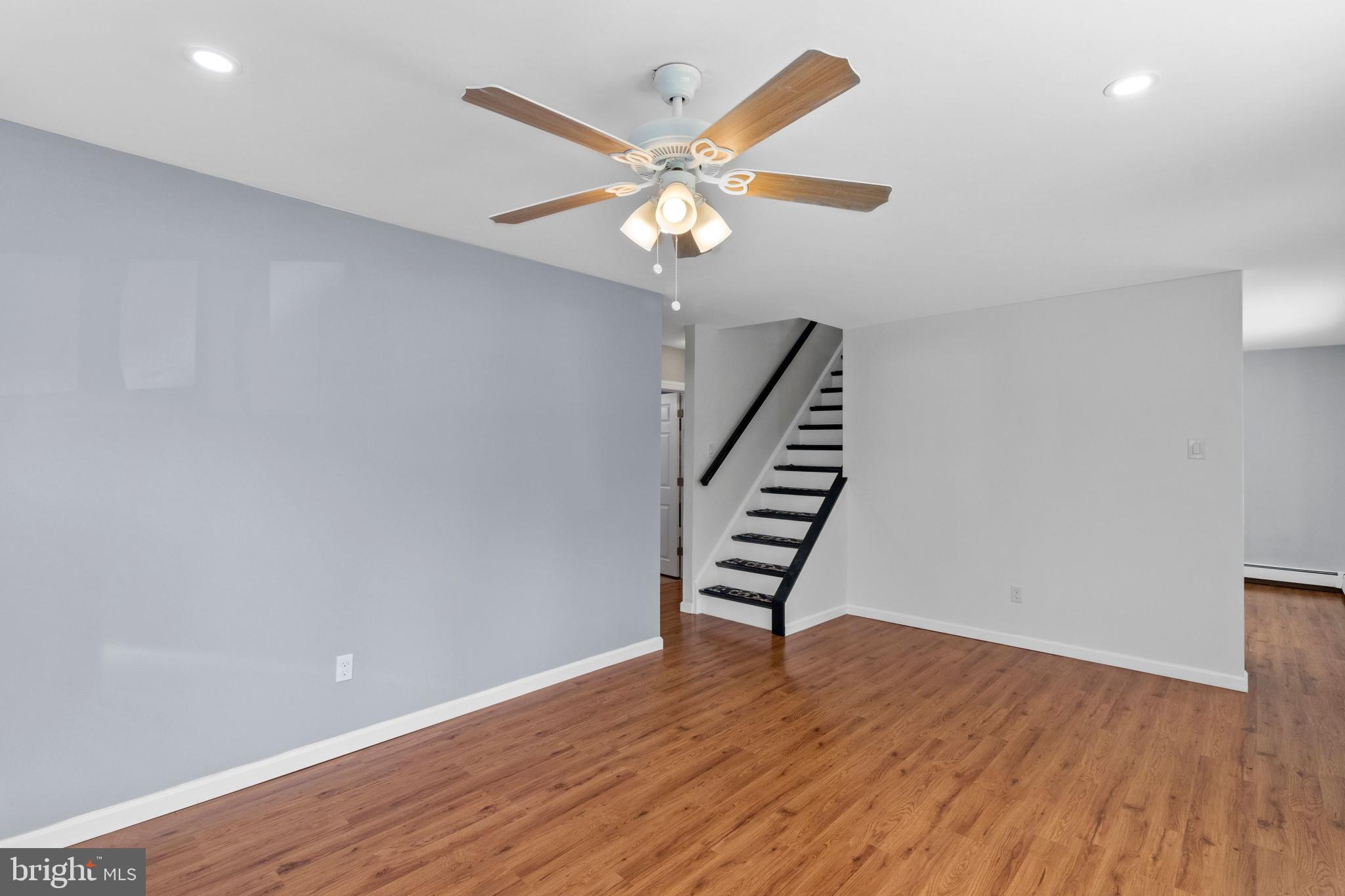 2823 Nightingale Road Philadelphia, PA 19154 - Photo 6 of 26 Gallery Image 6