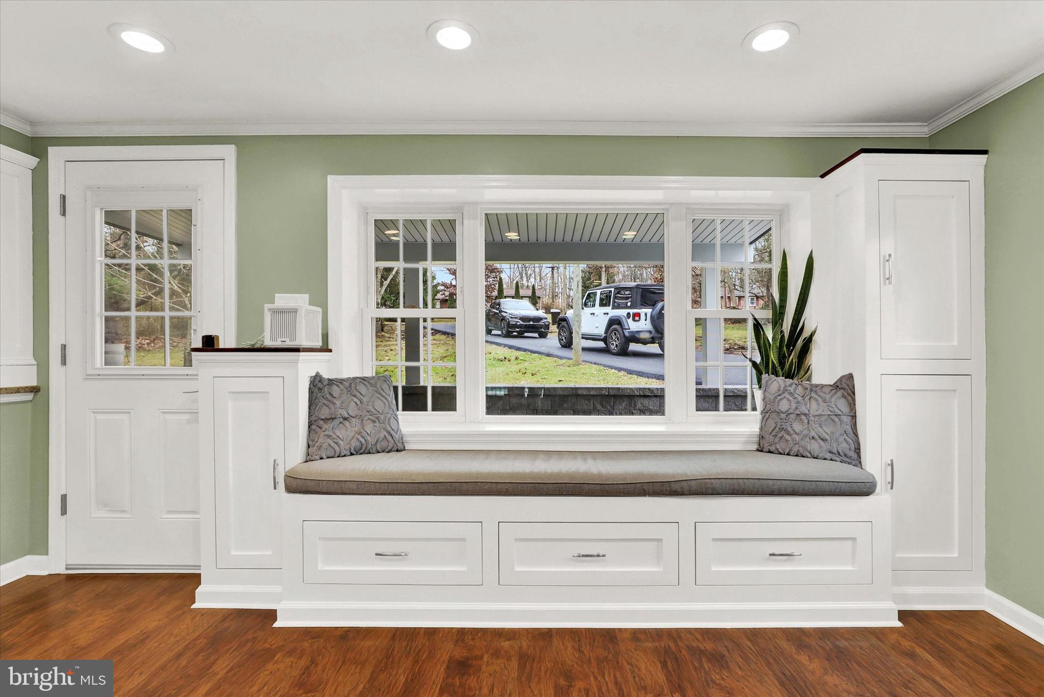 106 Hendricks Road Perkiomenville, PA 18074 - Photo 5 of 36 Gallery Image 5