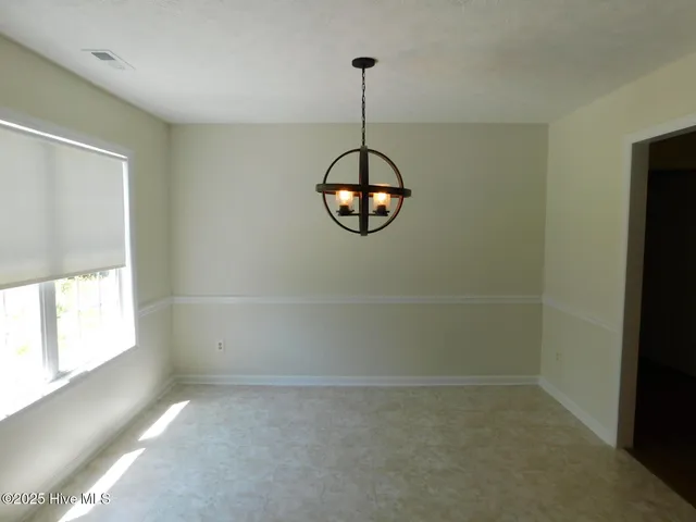 $1,855 | 1005 Locust Court, Havelock, NC 28532