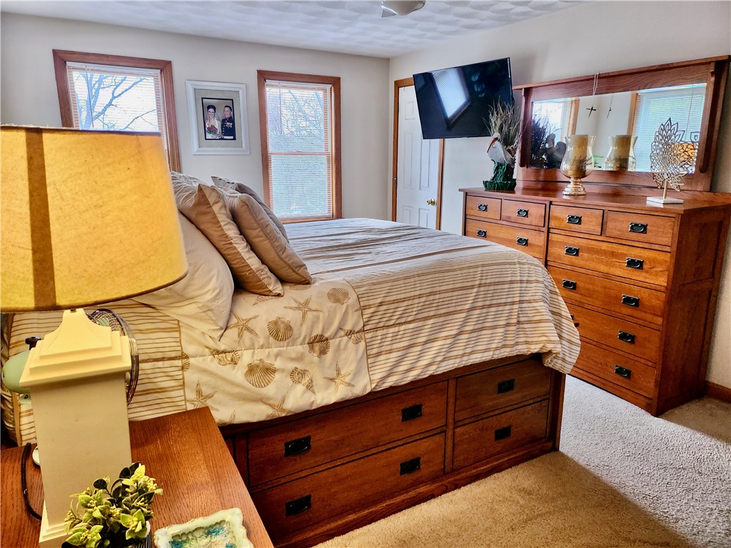 22 Ridgewood Drive Scituate, RI 02857 - Photo 35 of 49