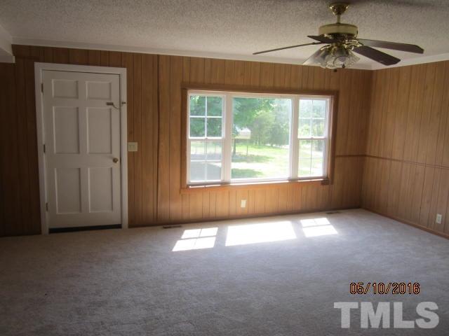 1299 Mollie Mooney Road Roxboro, NC 27574 - Photo 6 of 16 Gallery Image 6