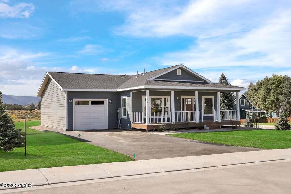 330 Blackhawk Road Gypsum, CO 81637 - Photo 10 of 17 Mountain Laurel 130