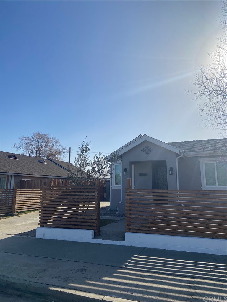4460 Forest Street Riverside, CA 92507 - Photo 1 of 1