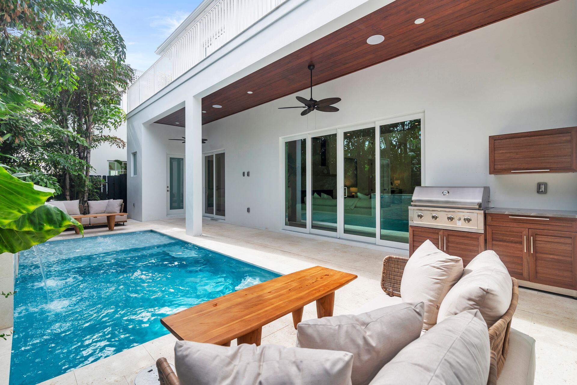 369 Avila Road West Palm Beach, FL 33405 - Photo 52 of 58 Pool