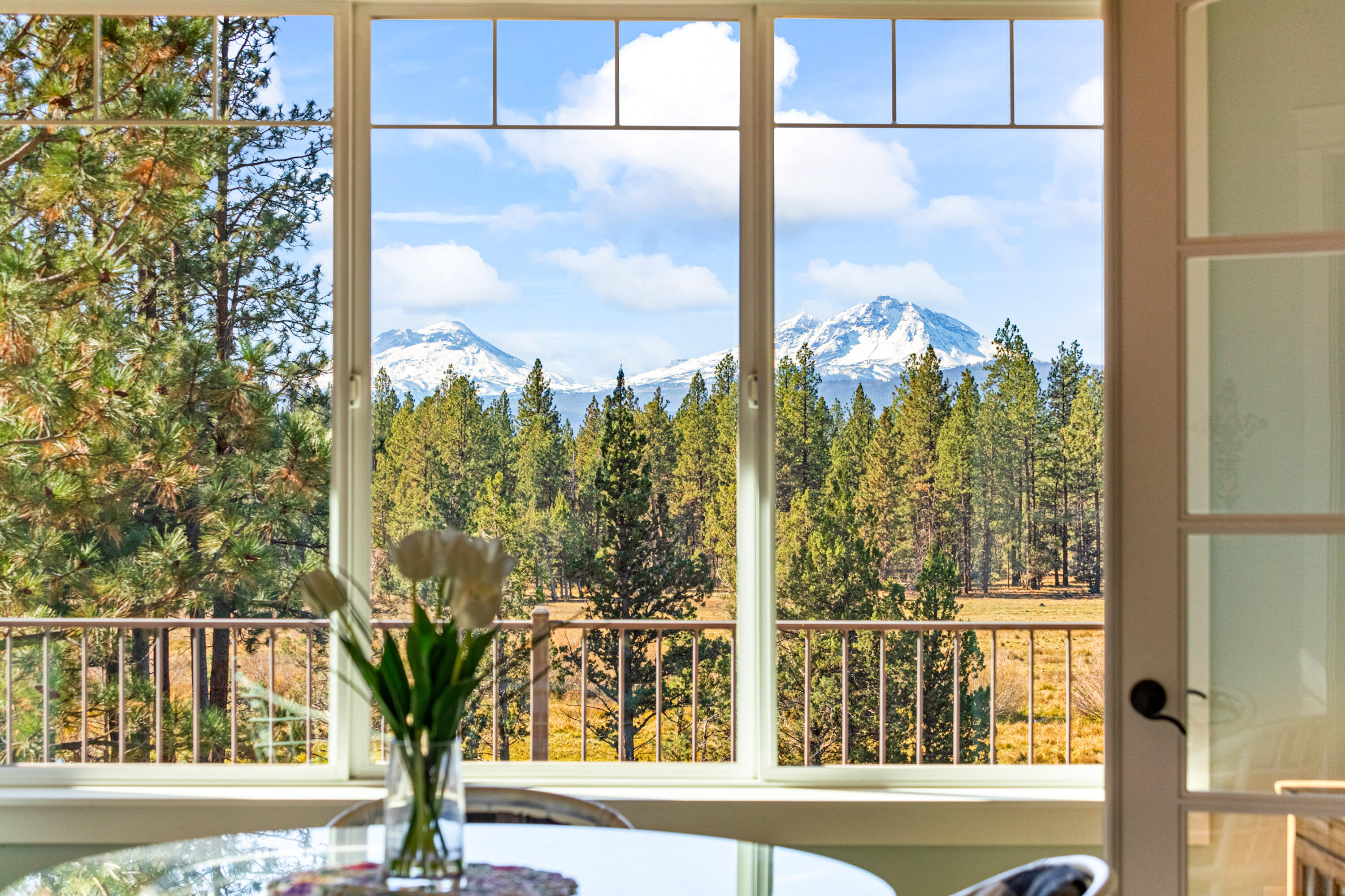 69485 Deer Ridge Road Sisters, OR 97759 - Photo 24 of 94