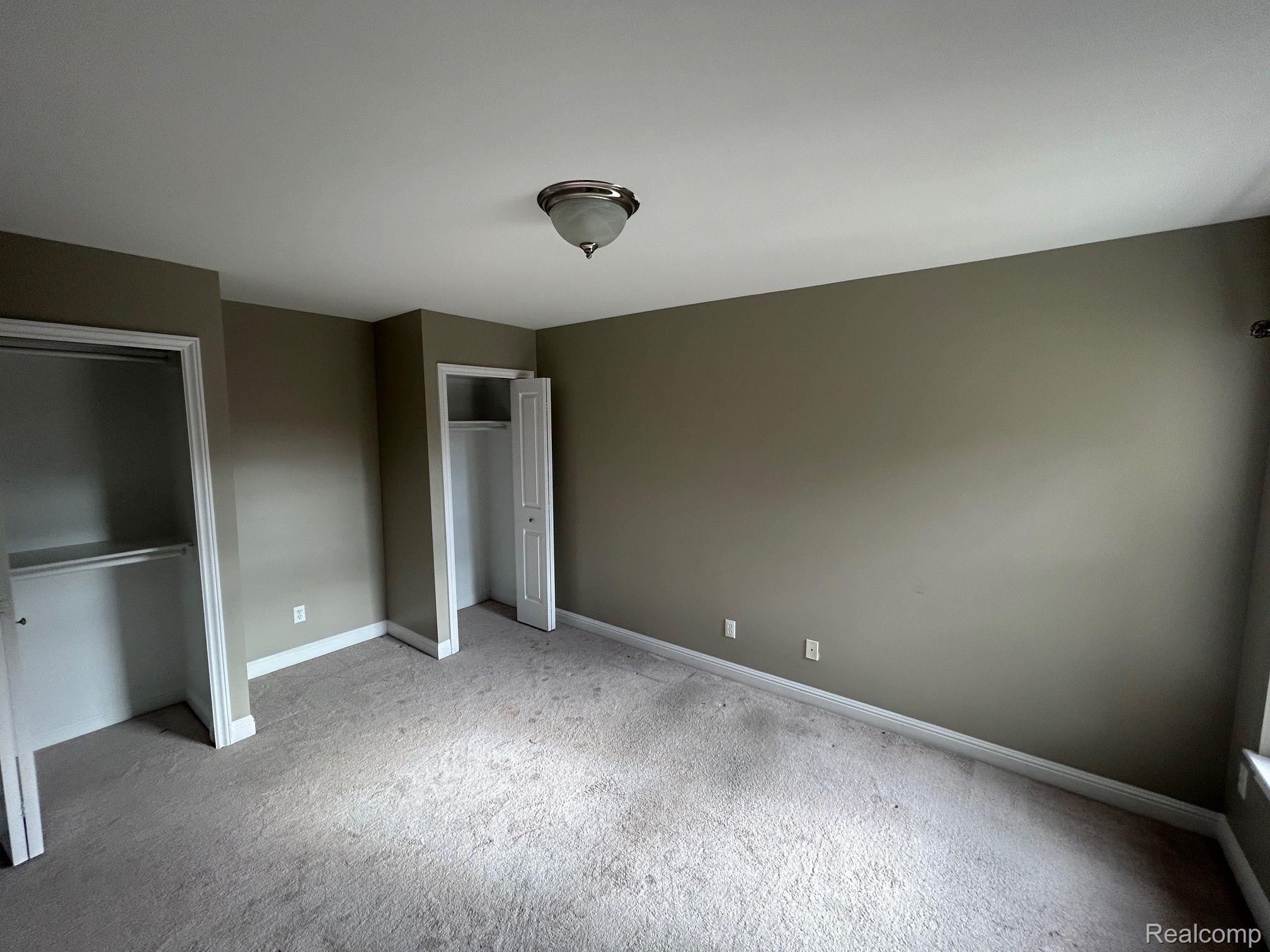 41484 Glade Road Canton, MI 48187 - Photo 17 of 35