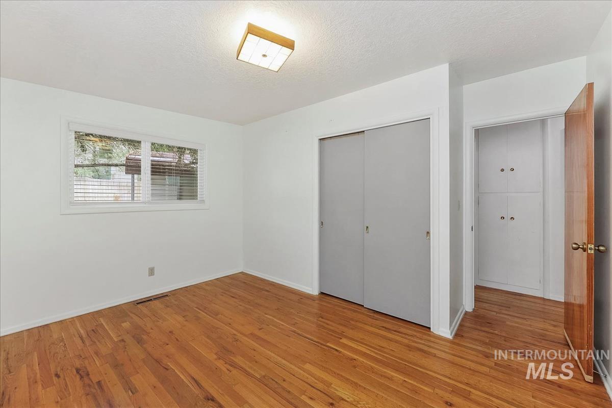 7141 West Hill Road Boise, ID 83714 - Photo 18 of 28 Empty room