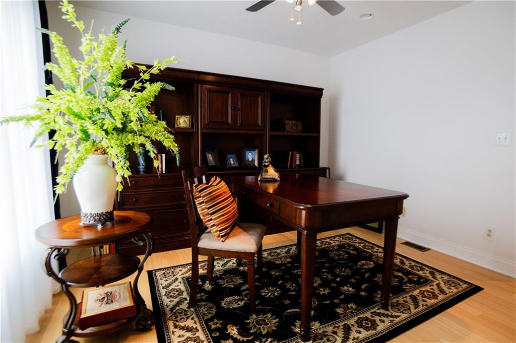110 Mae Lane Uniontown, PA 15401 - Photo 33 of 41 a living room with furniture and a potted plant