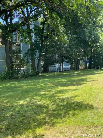 $220,000 | 113 Old Pond Lane, Unit 113, Norwich, CT 06360