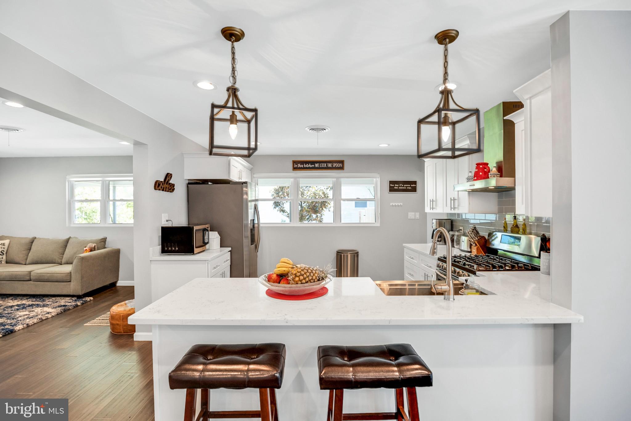 322 Juniper Drive Cherry Hill, NJ 08003 - Photo 16 of 41 Kitchen