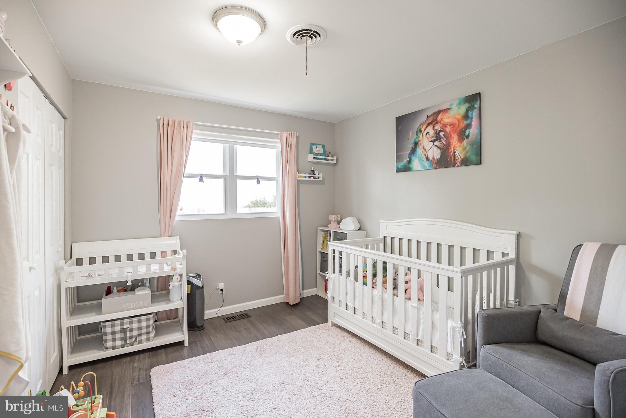322 Juniper Drive Cherry Hill, NJ 08003 - Photo 33 of 41 2nd Bedroom
