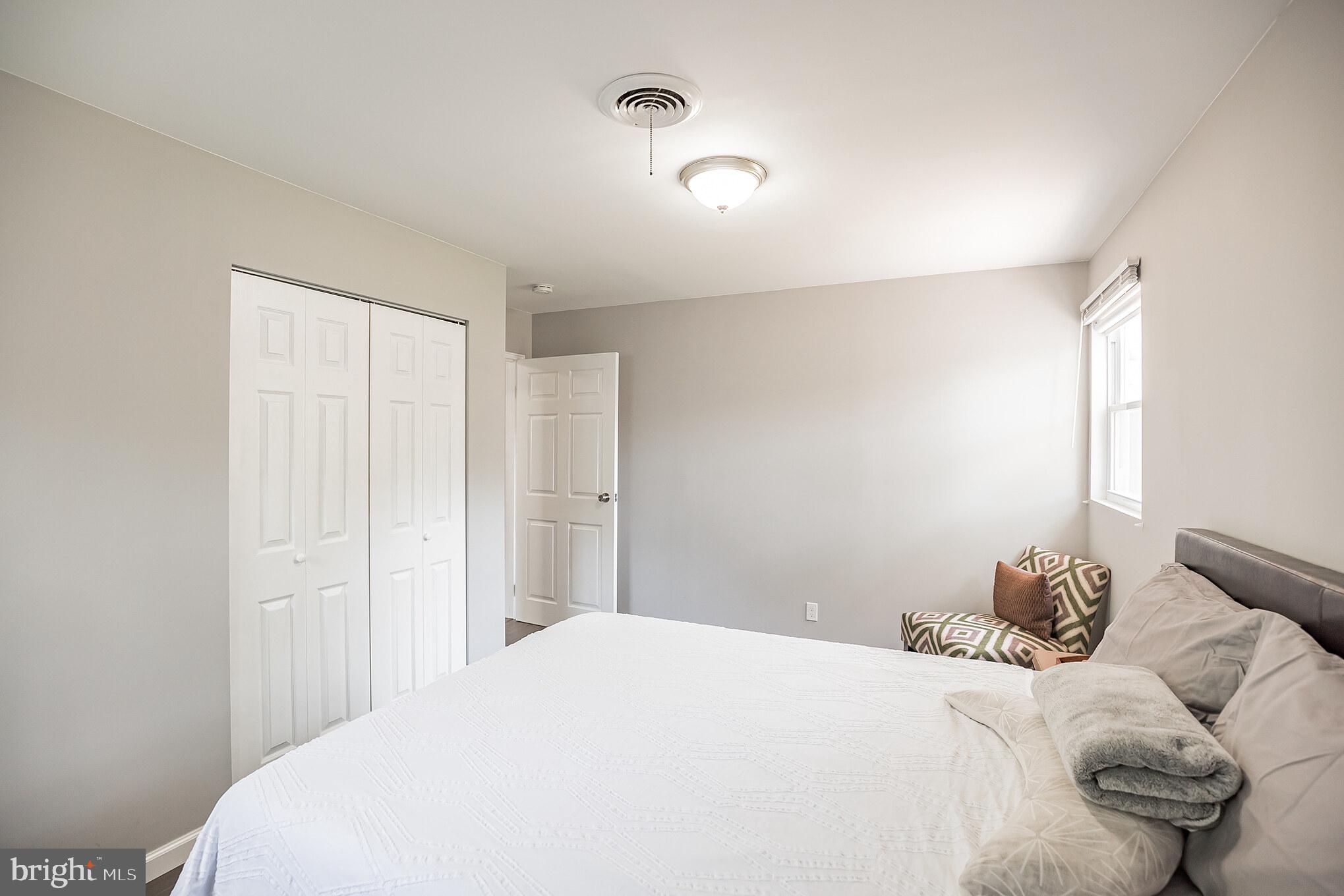 322 Juniper Drive Cherry Hill, NJ 08003 - Photo 35 of 41 3rd Bedroom