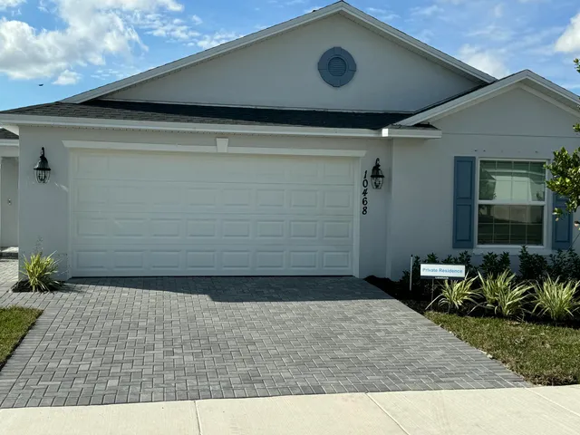 $2,500 | 10468 Northwest Suncrest Loop Port, Port St. Lucie, FL 34987
