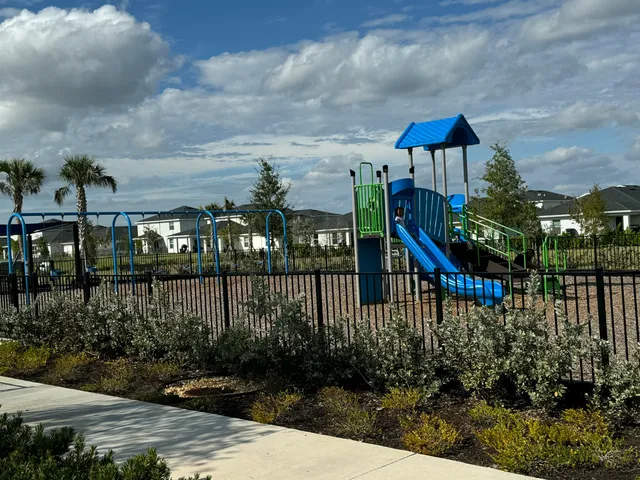 $2,500 | 10468 Northwest Suncrest Loop Port, Port St. Lucie, FL 34987