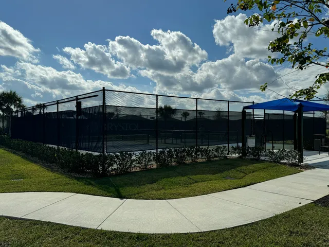 $2,500 | 10468 Northwest Suncrest Loop Port, Port St. Lucie, FL 34987