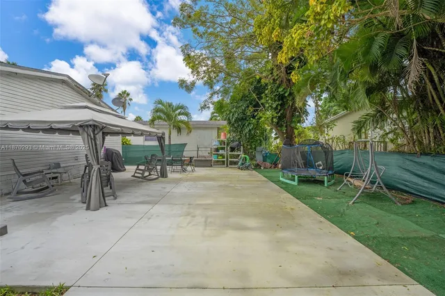 $269,900 | 19800 Southwest 180th Avenue, Unit 247, Miami, FL 33187