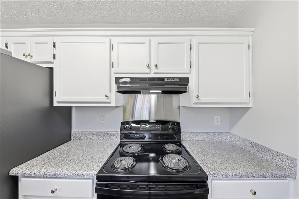 133 Carols Lane Locust Grove, GA 30248 - Photo 12 of 32